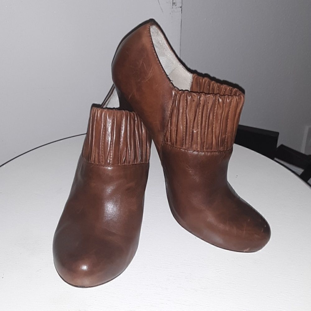 Max Studio Brown Ankle Booties Size 8.5